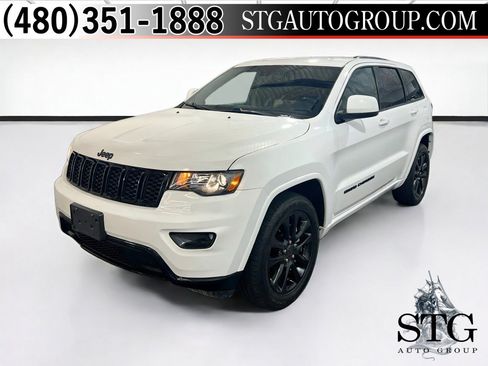 Used 2020 Jeep Grand Cherokee Altitude AWD/4WD image 1