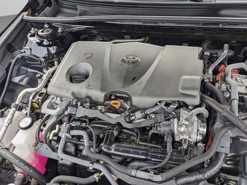 Used 2025 Toyota Camry LE FWD image 10