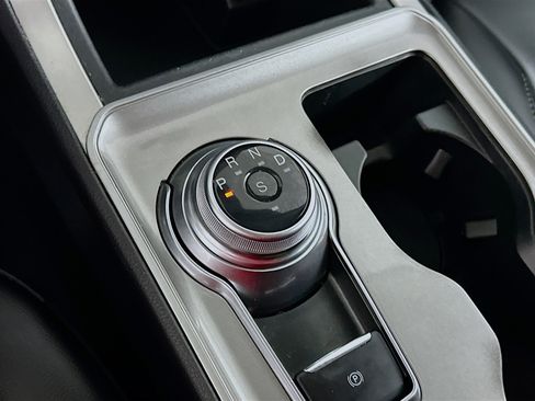 Used 2024 Ford Edge SEL image 24