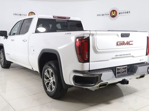 Used 2023 GMC Sierra 1500 SLT w/ SLT Convenience Package image 4