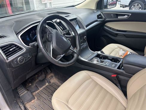Used 2020 Ford Edge SEL w/ Convenience Package AWD/4WD image 5