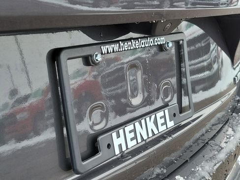 Used 2024 Jeep Grand Cherokee Limited image 27