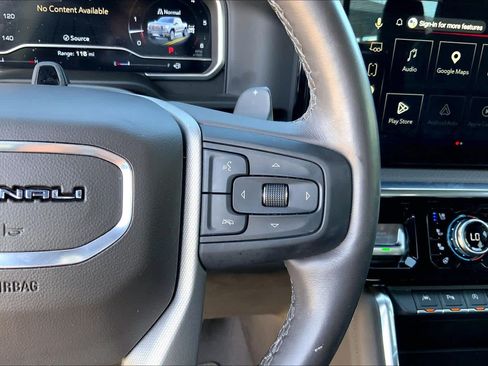 Used 2024 GMC Sierra 1500 Denali AWD/4WD image 24