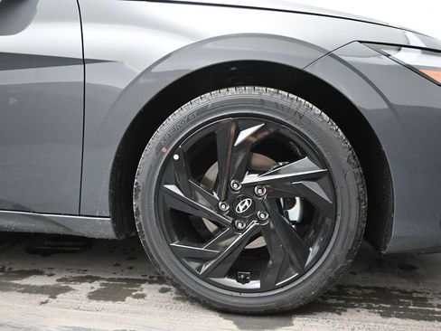 New 2026 Hyundai Elantra SEL Sport FWD image 10