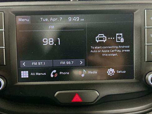 Used 2025 Kia Soul LX w/ LX Technology Package image 21