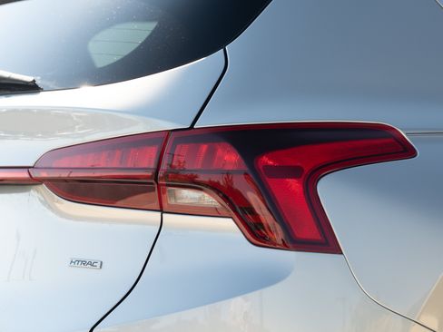 Used 2021 Hyundai Santa Fe SEL w/ Cargo Package AWD/4WD image 25