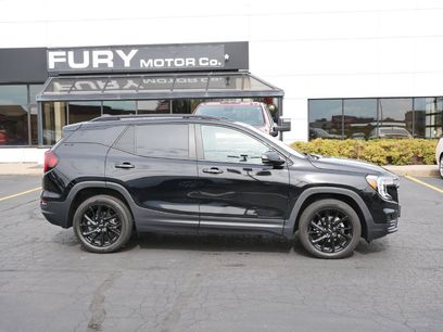 Used 2024 GMC Terrain SLE w/ Driver Convenience Package