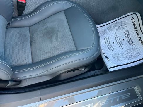 Used 2015 Chevrolet Corvette Z06 w/ 3LZ Preferred Equipment Group image 26