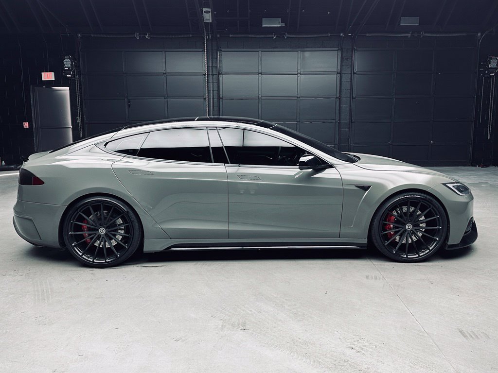 Used 2012 Tesla Model S Performance RWD image 9