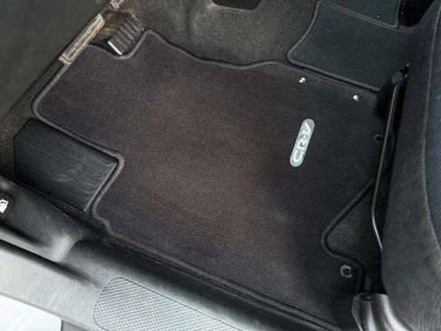 Used 2006 Honda CR-V LX image 11