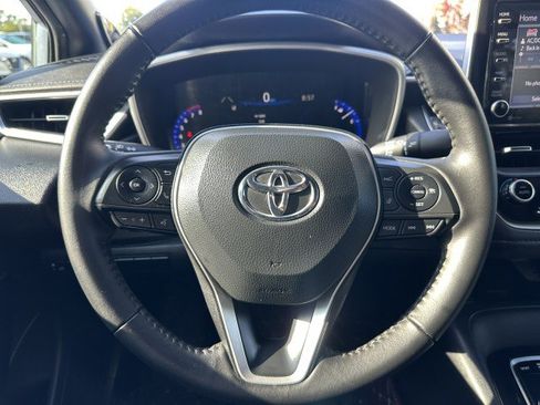 Used 2021 Toyota Corolla XSE image 34
