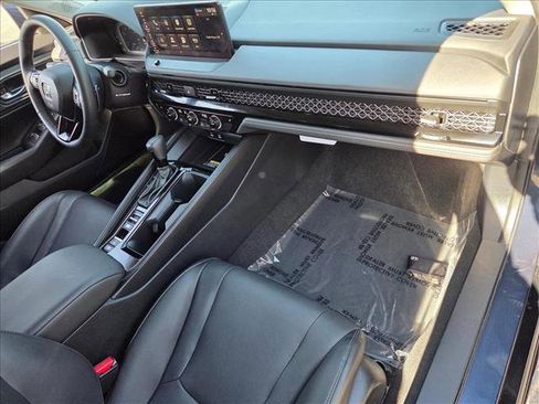 Used 2025 Honda Accord EX-L image 21