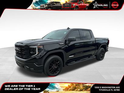 Used 2025 GMC Sierra 1500 Elevation w/ LPO, Elevation Black Package