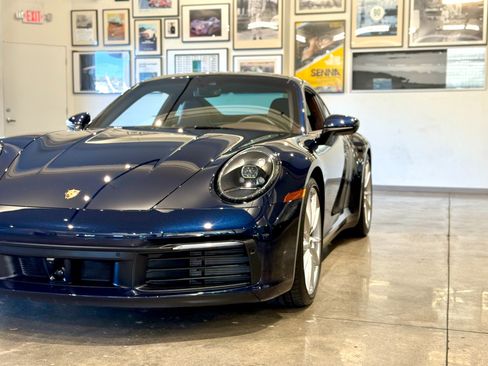 Used 2020 Porsche 911 Carrera 4S image 29