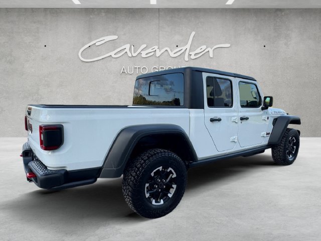 Used 2026 Jeep Gladiator Rubicon AWD/4WD image 16