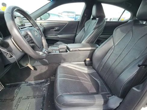 Used 2019 Lexus ES 350 F Sport w/ Accessory Package 2 FWD image 4
