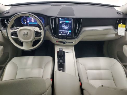 New 2025 Volvo XC60 B5 Core w/ Protection Package Premier image 15