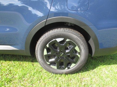 New 2025 Kia Sorento S w/ Panoramic Sunroof Package image 10