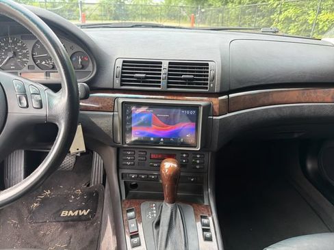 Used 2004 BMW 325i Sedan RWD image 20