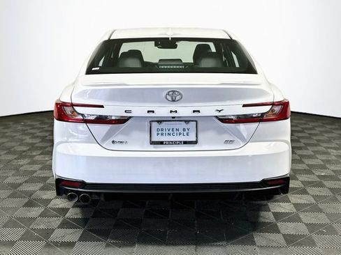 Certified 2025 Toyota Camry SE w/ Convenience Package FWD image 7