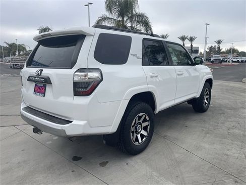 Used 2021 Toyota 4Runner TRD Off-Road Premium image 8