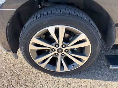 Used 2021 Ford Expedition Max Platinum image 26