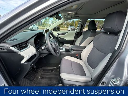 Used 2023 Toyota RAV4 XLE image 30