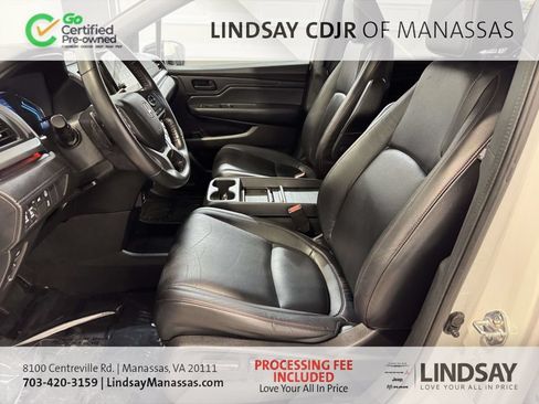 Used 2023 Honda Odyssey Sport image 18