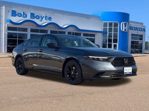 New 2025 Honda Accord SE image 7