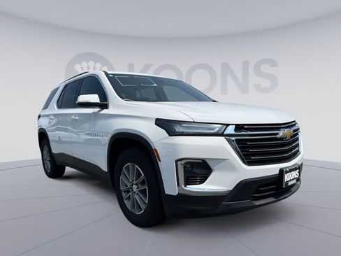 Used 2023 Chevrolet Traverse LT FWD image 10