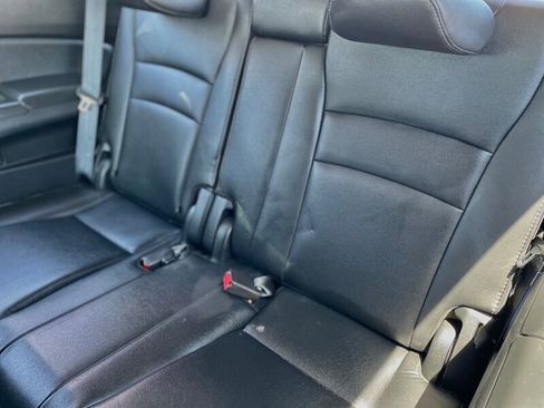 Used 2017 Honda Pilot EX-L image 7