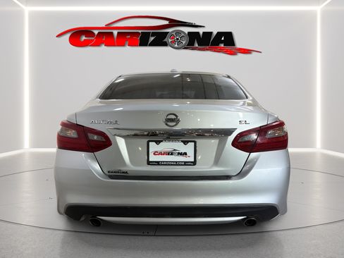 Used 2018 Nissan Altima 2.5 SL FWD image 7