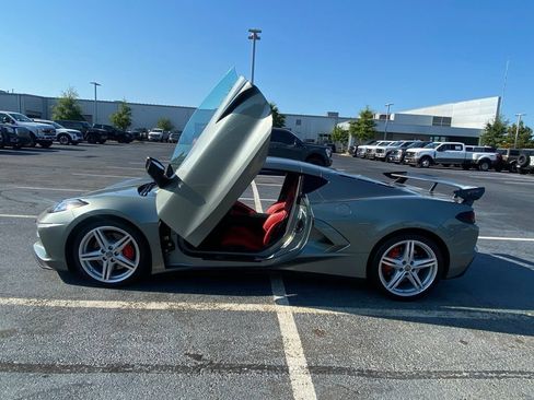 Used 2024 Chevrolet Corvette Stingray Preferred Cpe w/ Z51 Performance Package RWD image 10