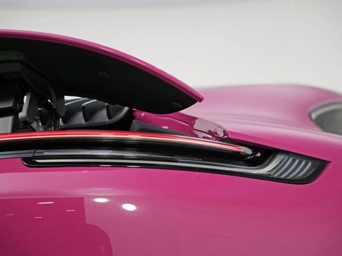 Used 2024 Porsche 911 Carrera GTS w/ Premium Package image 54