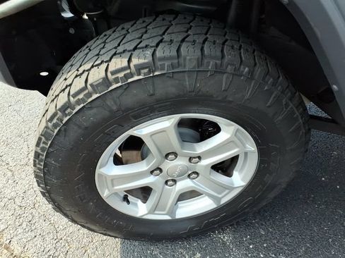 Used 2020 Jeep Wrangler Unlimited Sport S AWD/4WD image 33