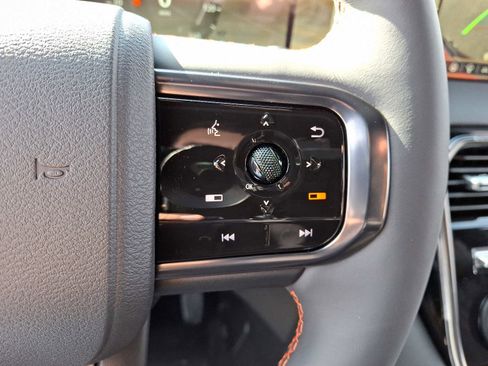 New 2025 Nissan Armada PRO-4X image 18