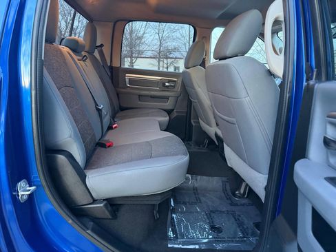 Used 2019 RAM 1500 Big Horn AWD/4WD image 25