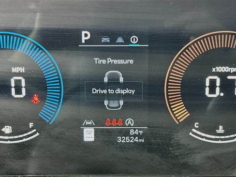 Used 2025 Hyundai Tucson SEL FWD image 19