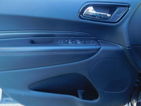 Used 2023 Dodge Durango GT image 28