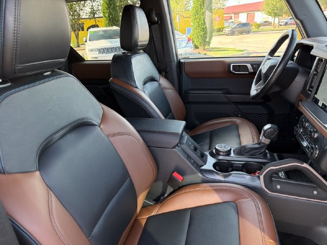 Used 2024 Ford Bronco Outer Banks AWD/4WD image 25