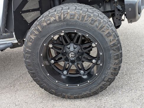 Used 2020 Jeep Wrangler Unlimited Rubicon AWD/4WD image 11