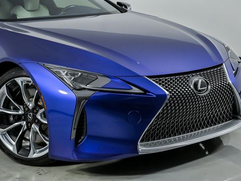 Used 2018 Lexus LC 500 Coupe image 3