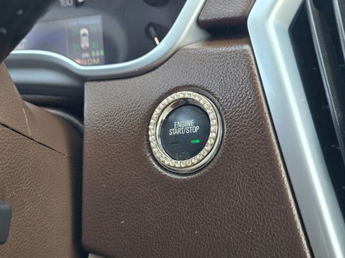 Used 2016 Cadillac SRX Performance w/ Driver Awareness Package AWD/4WD image 33