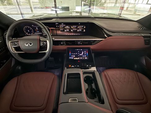 Used 2025 INFINITI QX80 Autograph w/ Autograph Exterior Package image 15