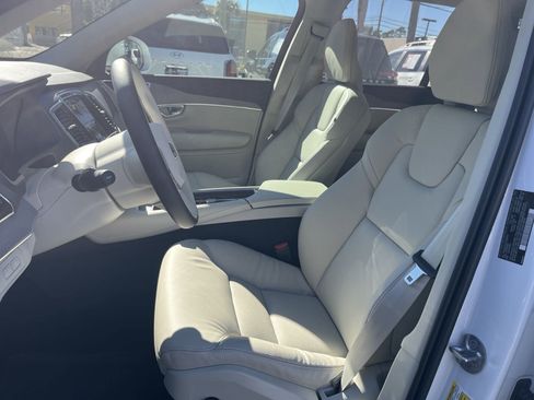 Certified 2025 Volvo XC90 T8 Plus w/ Protection Package Premier image 15