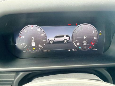 New 2026 Land Rover Defender 110 X-Dynamic SE AWD/4WD image 41