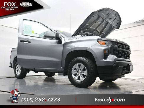 Used 2024 Chevrolet Silverado 1500 W/T w/ WT Value Package AWD/4WD image 33