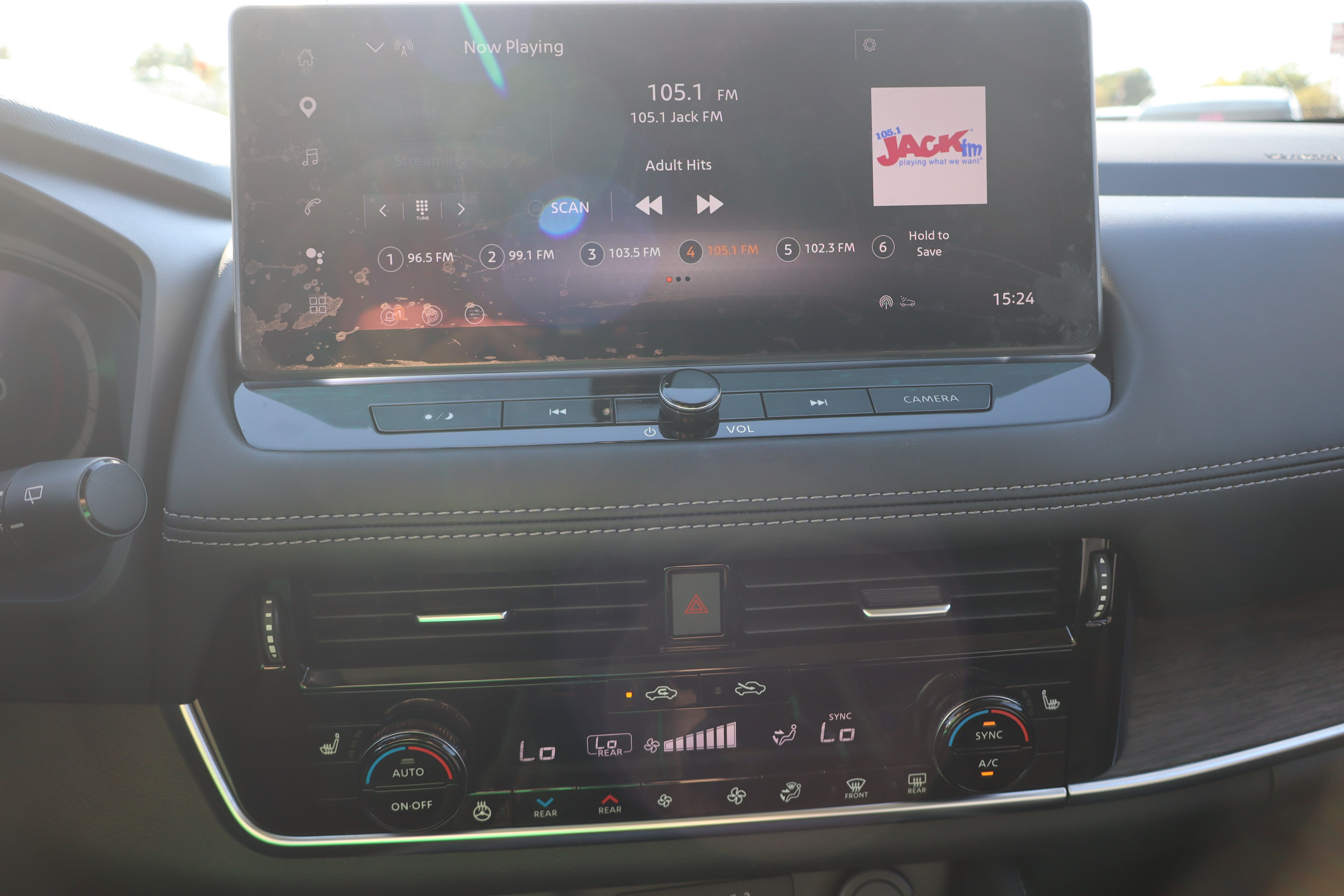 Used 2026 Nissan Rogue Platinum w/ Platinum Premium Package AWD/4WD image 18