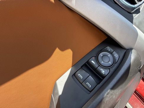 Used 2021 Chevrolet Camaro LT RWD image 15