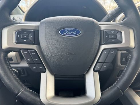 Used 2022 Ford F250 Lariat w/ Lariat Ultimate Package image 34